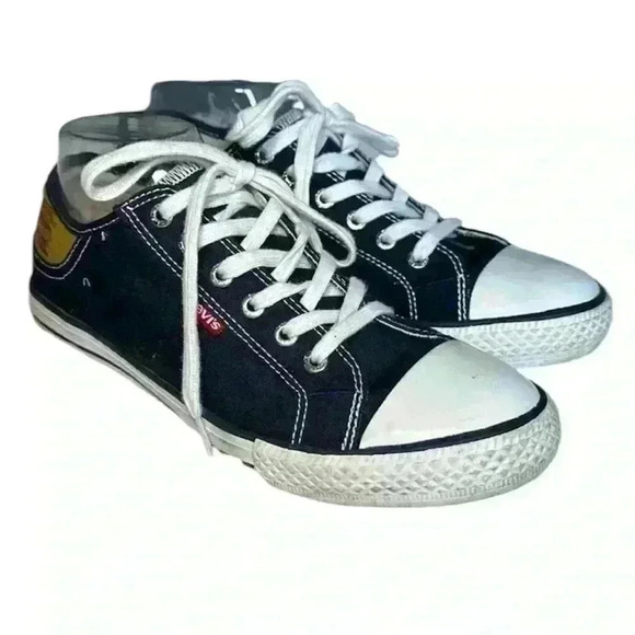 LEVI'S Classic Navy Stan Buck Lace Up Canvas Low Top Sneakers Women Size 8.5 EUC - Picture 1 of 12